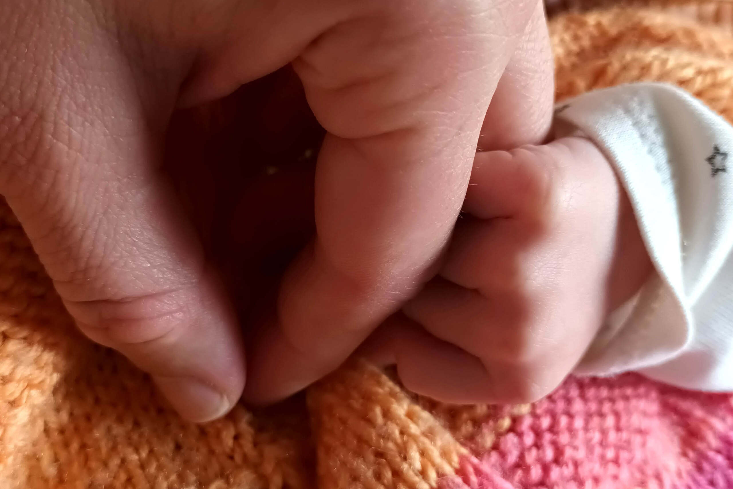 Bild_Babyschlaf-scaled.jpg